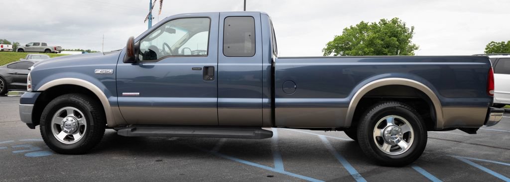 Used 2007 Ford F250 Lariat RWD image 19