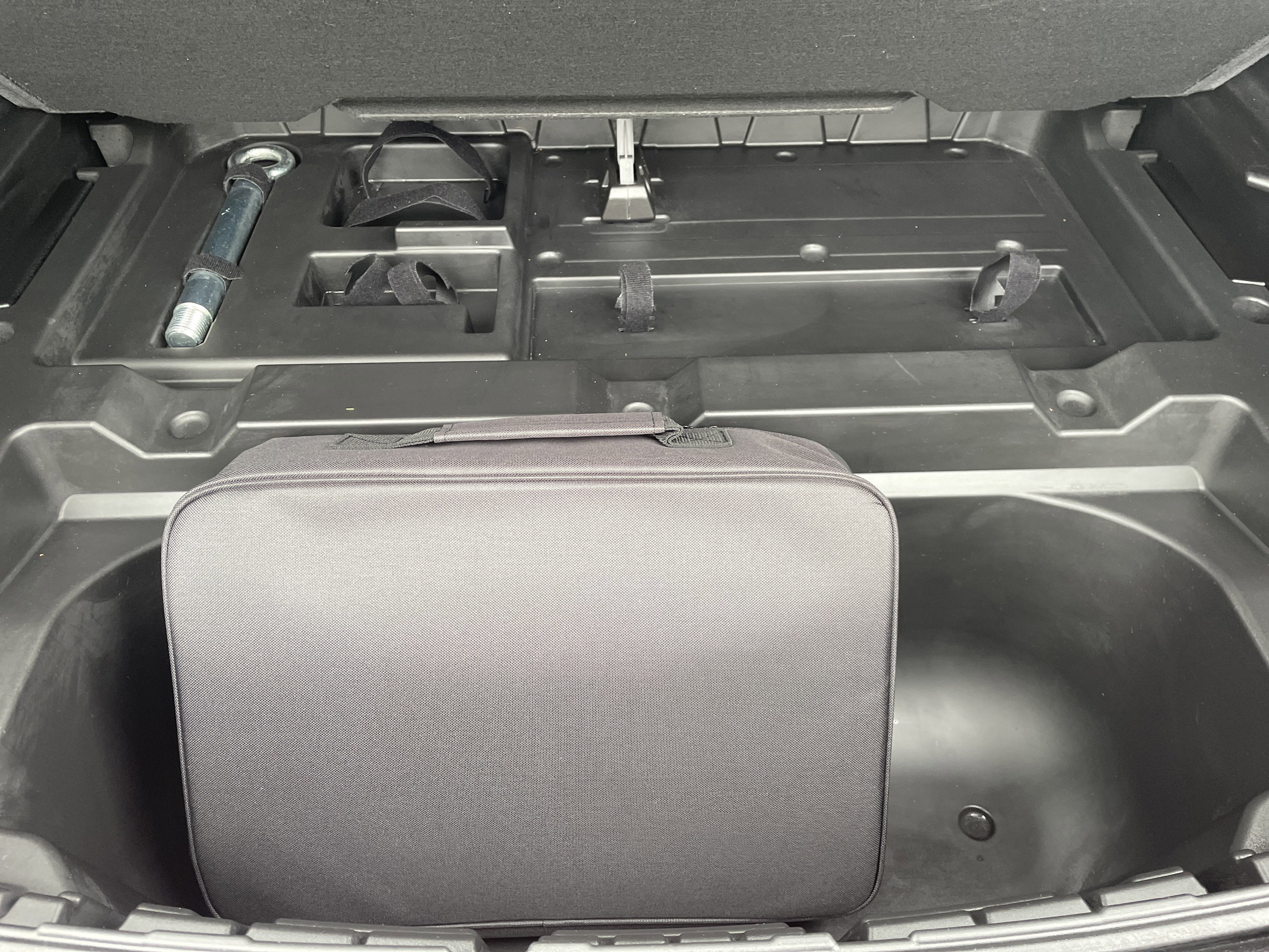 Used 2024 Chevrolet Equinox EV RS w/ Active Safety Package 3 image 18