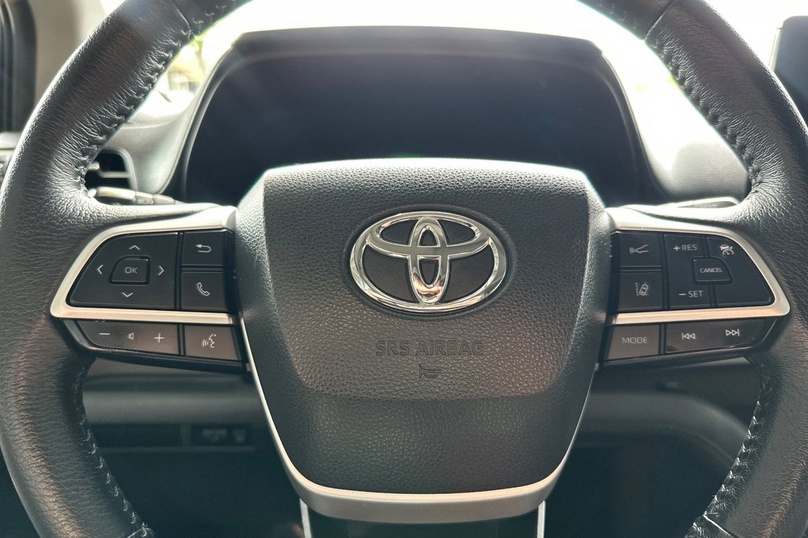 Certified 2022 Toyota Sienna XLE FWD image 26