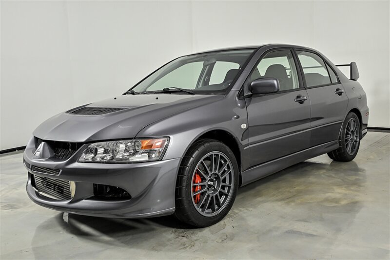 Used 2005 Mitsubishi Lancer Evolution AWD/4WD image 5