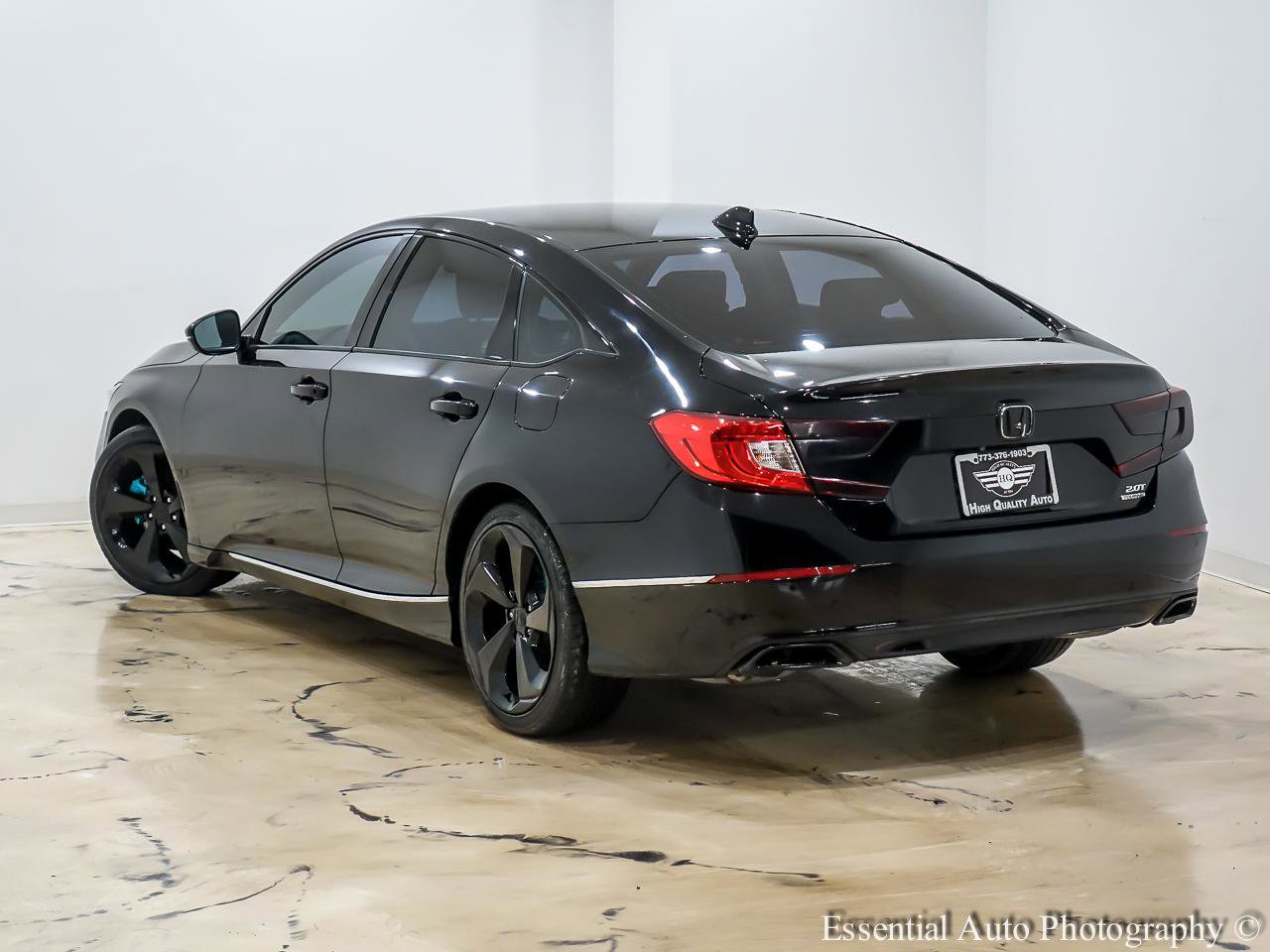 Used 2020 Honda Accord Touring image 10
