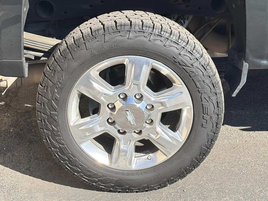 Used 2019 Chevrolet Silverado 2500 LTZ w/ Duramax Plus Package AWD/4WD image 5