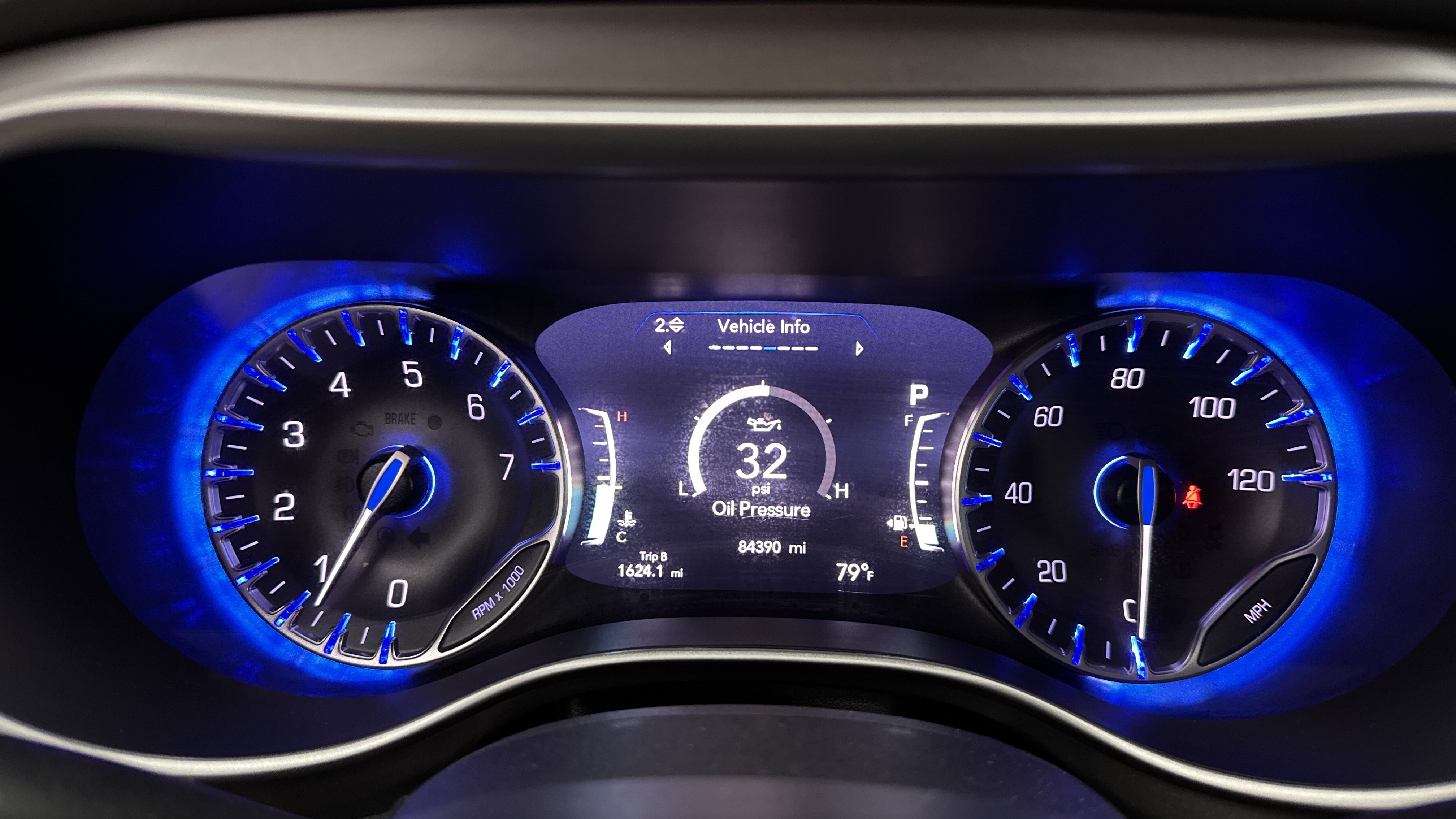 Used 2022 Chrysler Pacifica Touring-L FWD image 15