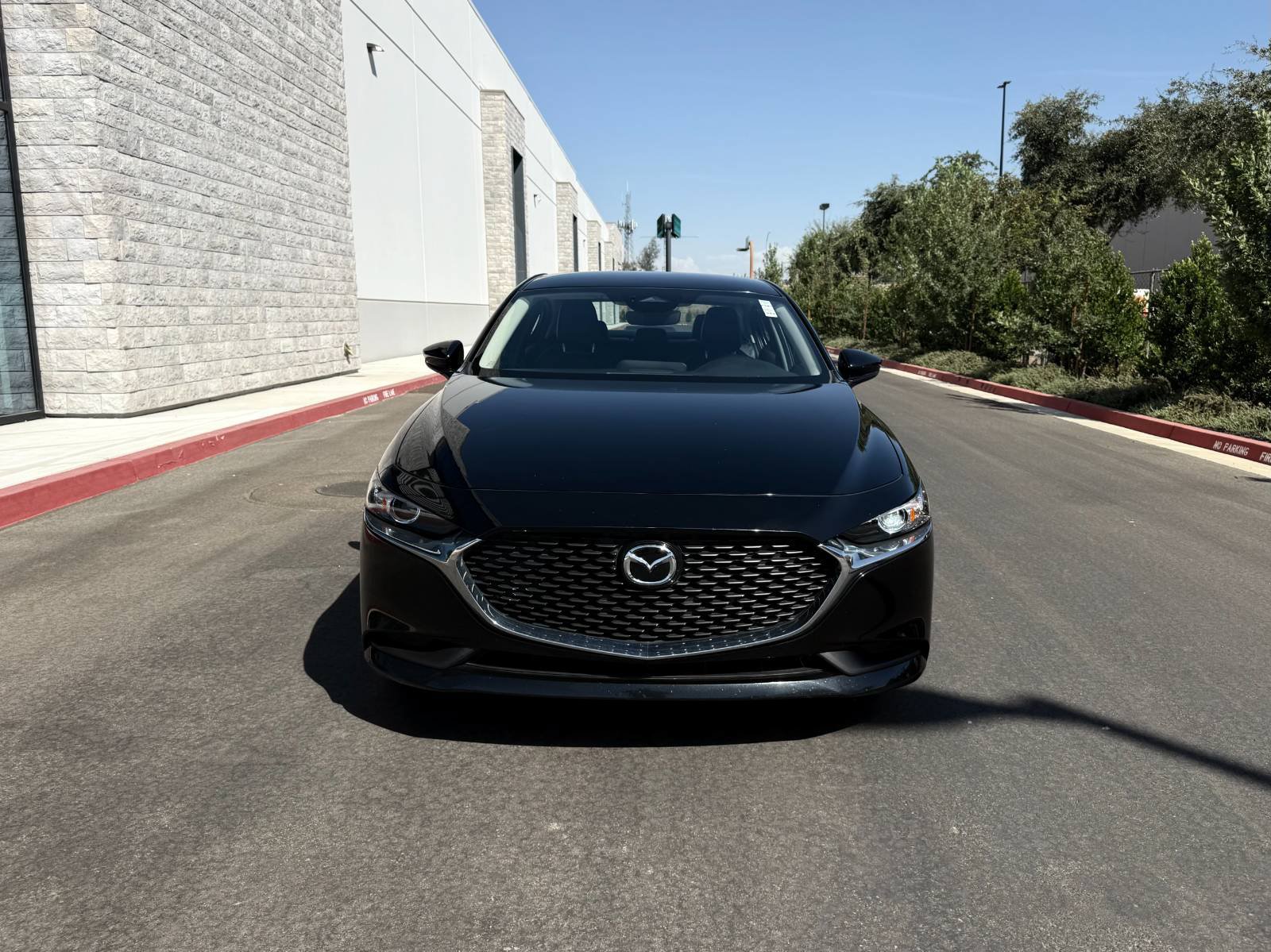 Used 2025 MAZDA MAZDA3 s FWD image 2
