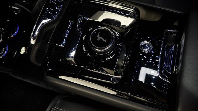 Used 2020 Rolls-Royce Cullinan AWD/4WD image 33
