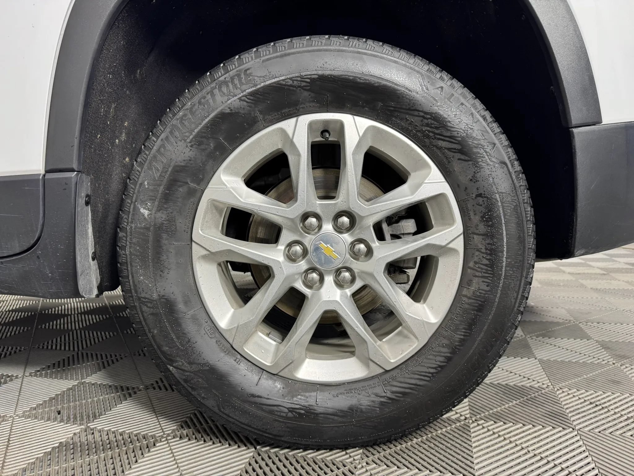 Used 2021 Chevrolet Traverse LS w/ LPO, Floor Liner Package FWD image 44