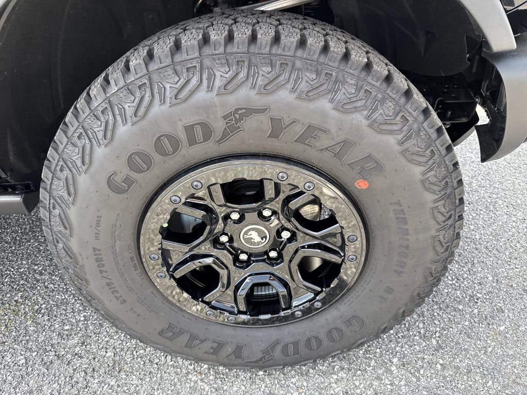 New 2025 Ford Bronco Badlands w/ Sasquatch Package AWD/4WD image 12