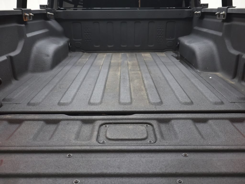 Used 2021 Jeep Gladiator Overland w/ Popular Equipment Package AWD/4WD image 13