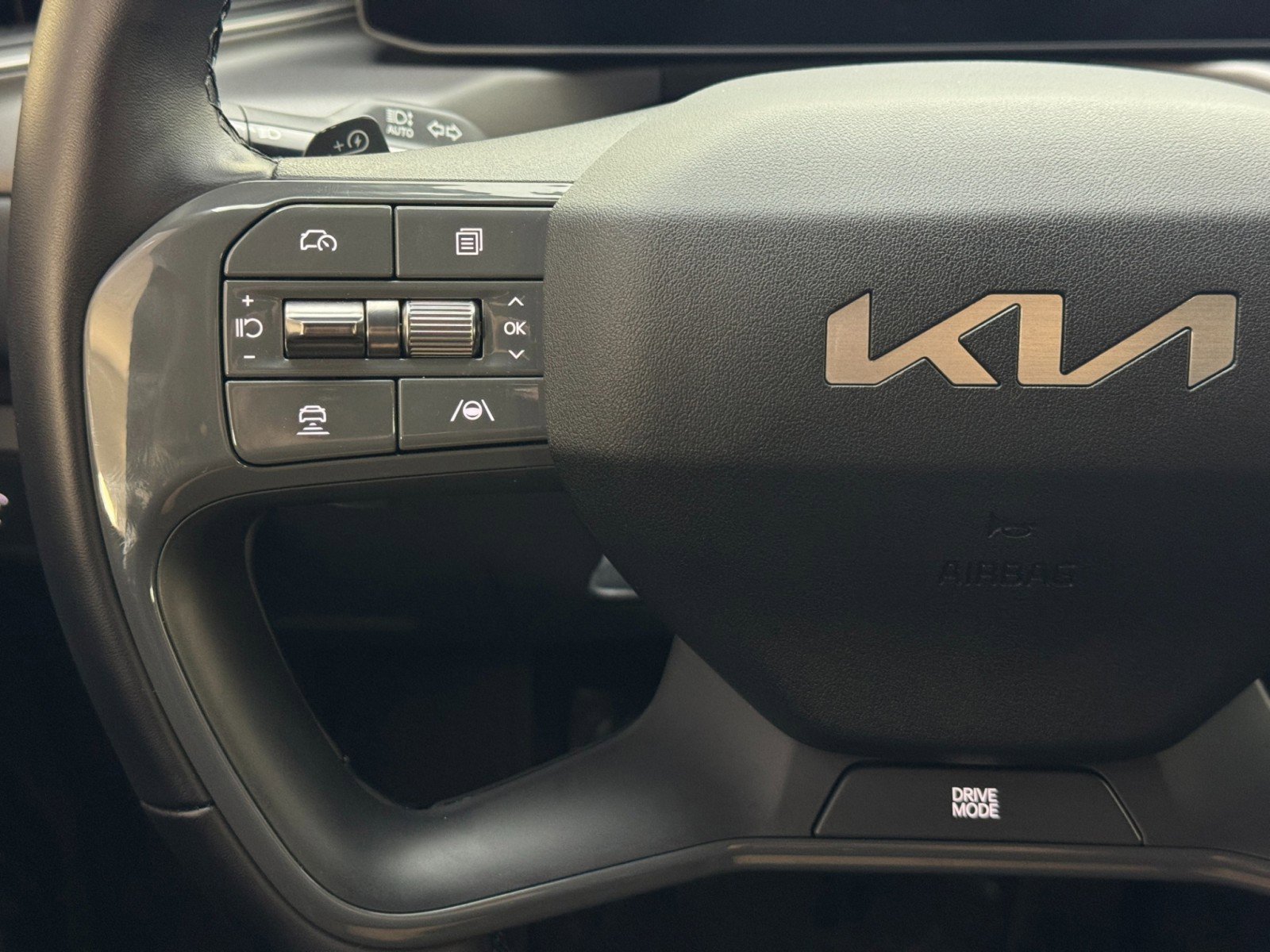 Used 2024 Kia EV9 Light image 20
