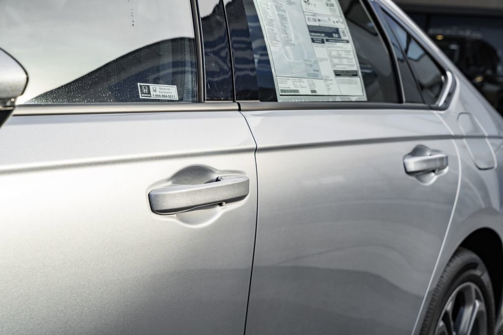 New 2025 Honda Accord EX-L image 15