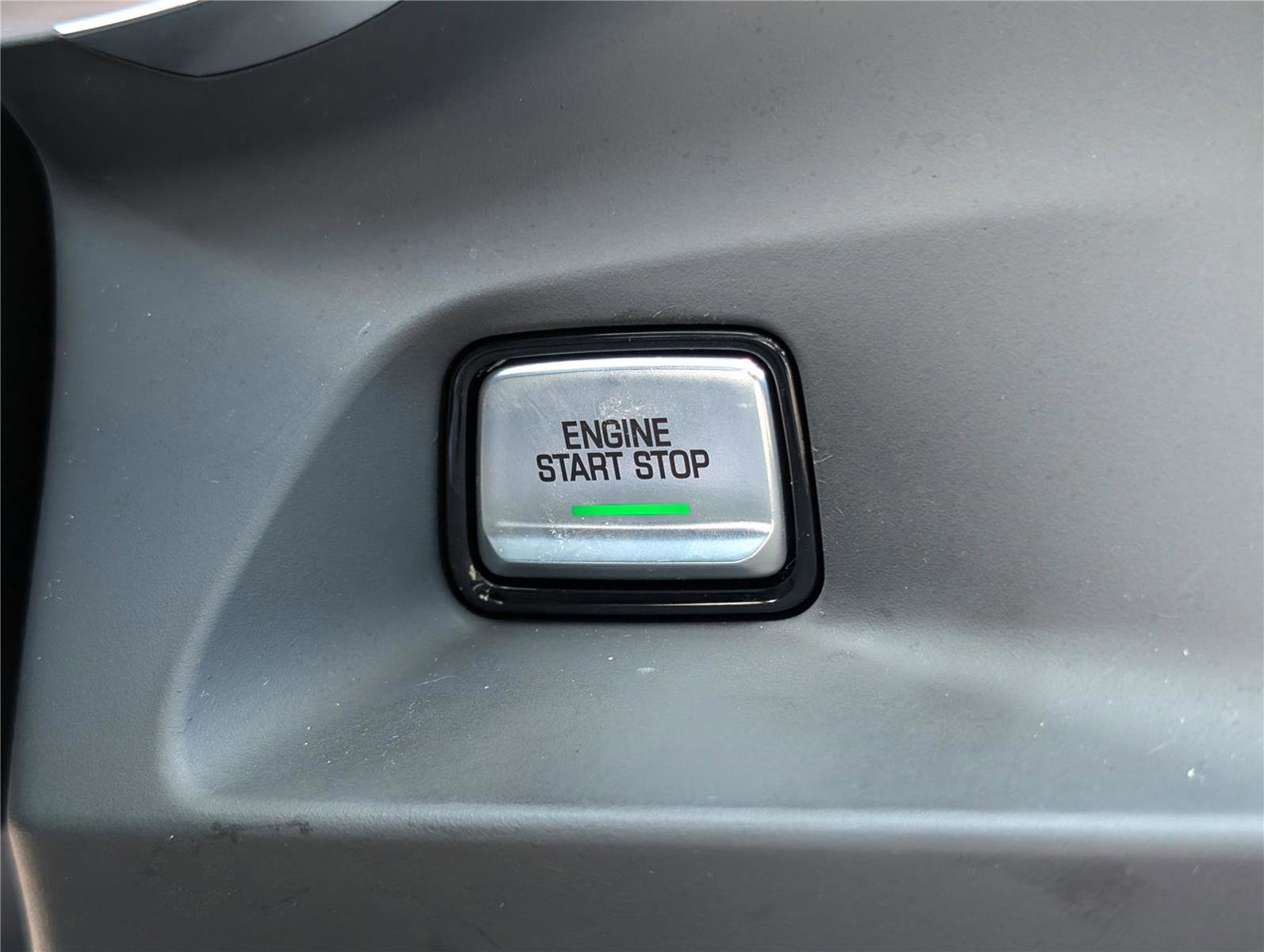 Used 2022 Chevrolet Camaro ZL1 image 25