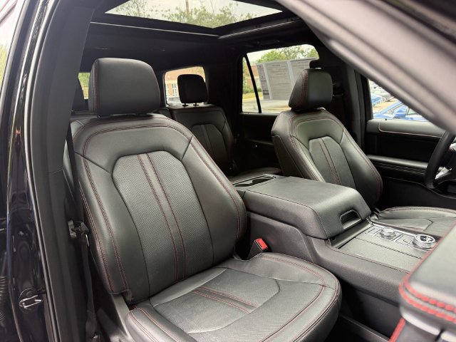 Used 2023 Ford Expedition Limited AWD/4WD image 43