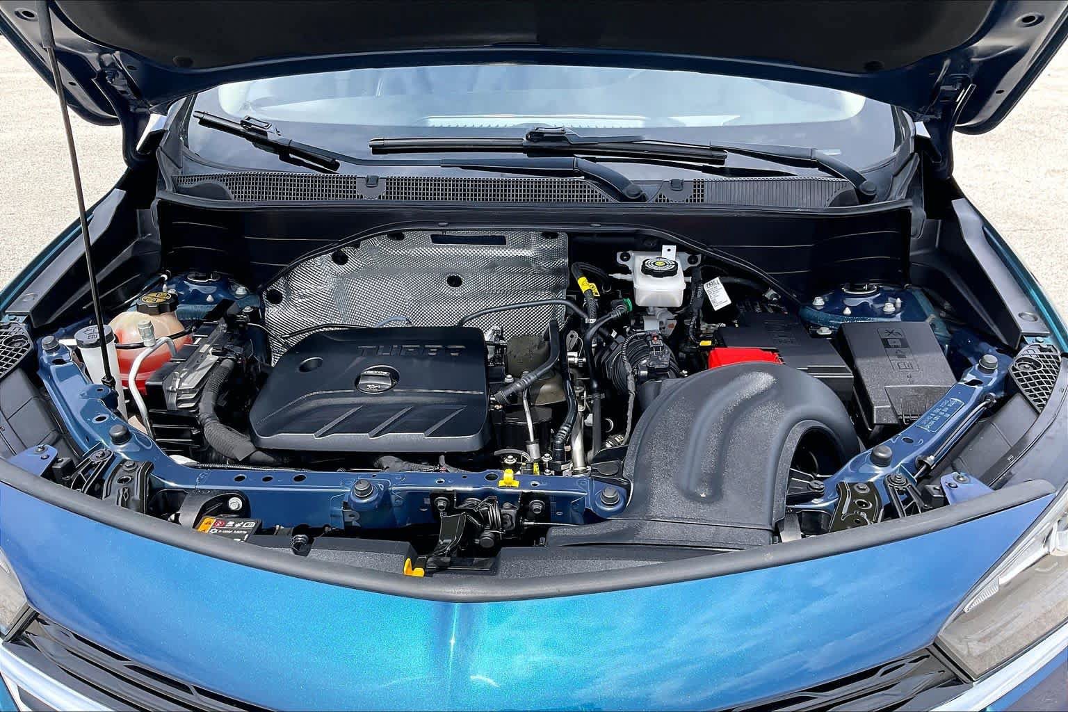 Used 2020 Buick Encore GX Essence FWD image 31