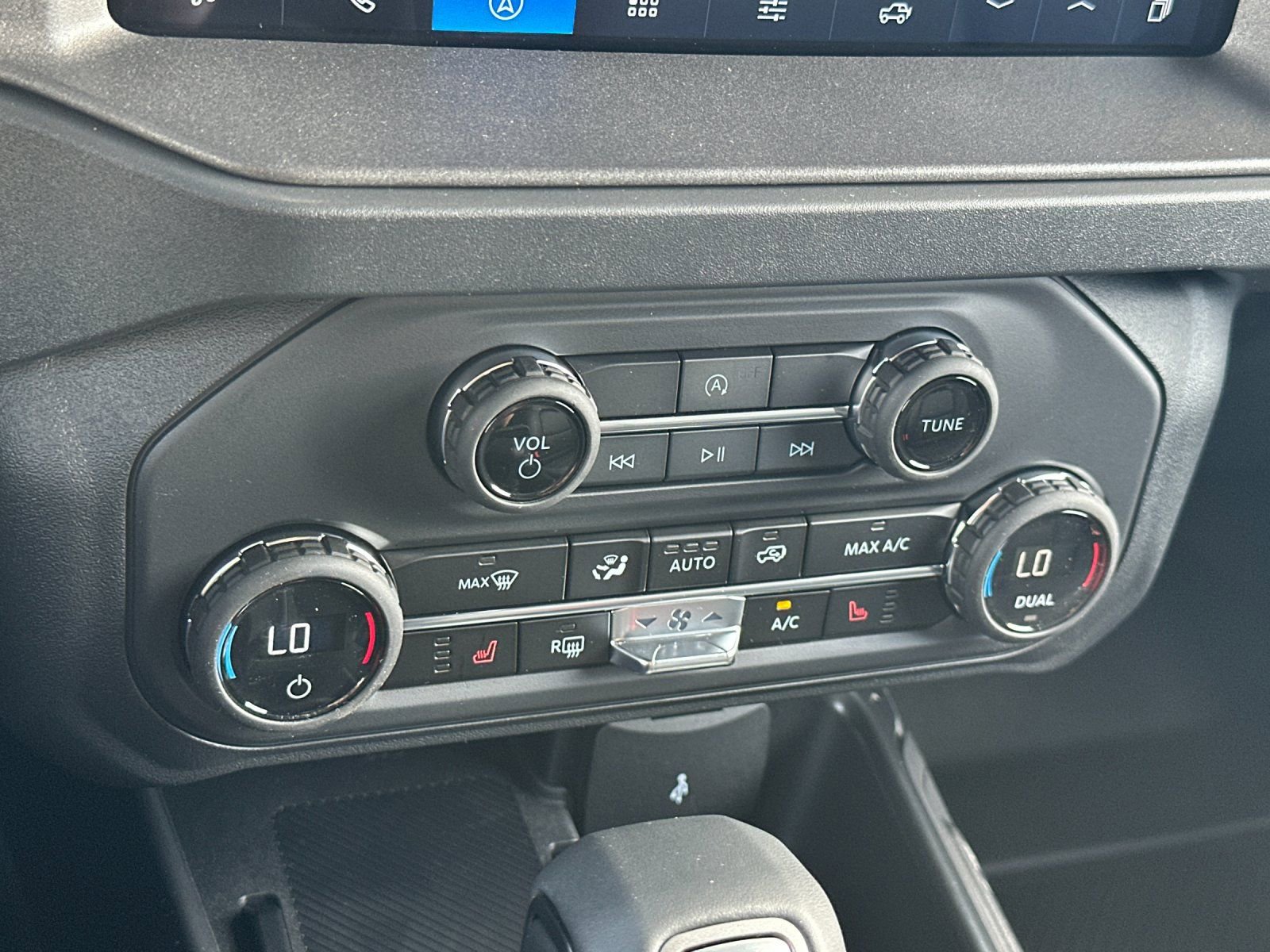 New 2025 Ford Bronco Big Bend image 23