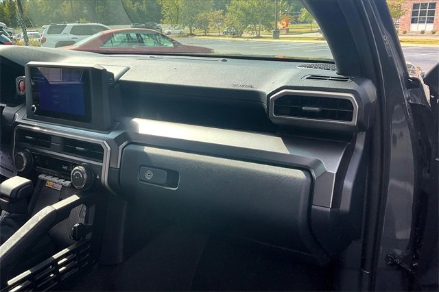 Used 2025 Toyota 4Runner TRD Off-Road image 16