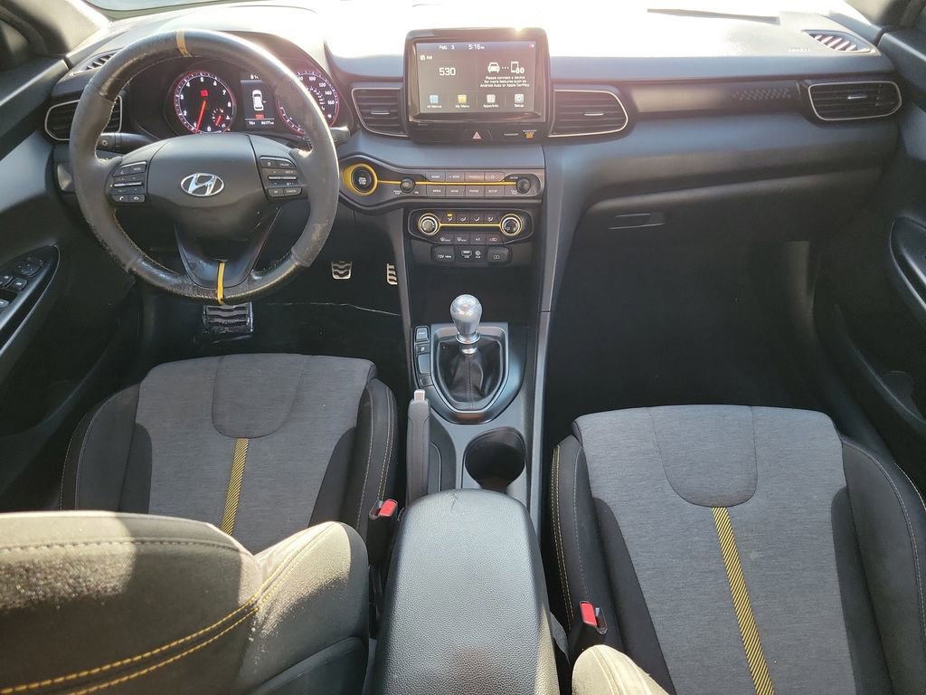 Used 2020 Hyundai Veloster Turbo R-Spec image 17