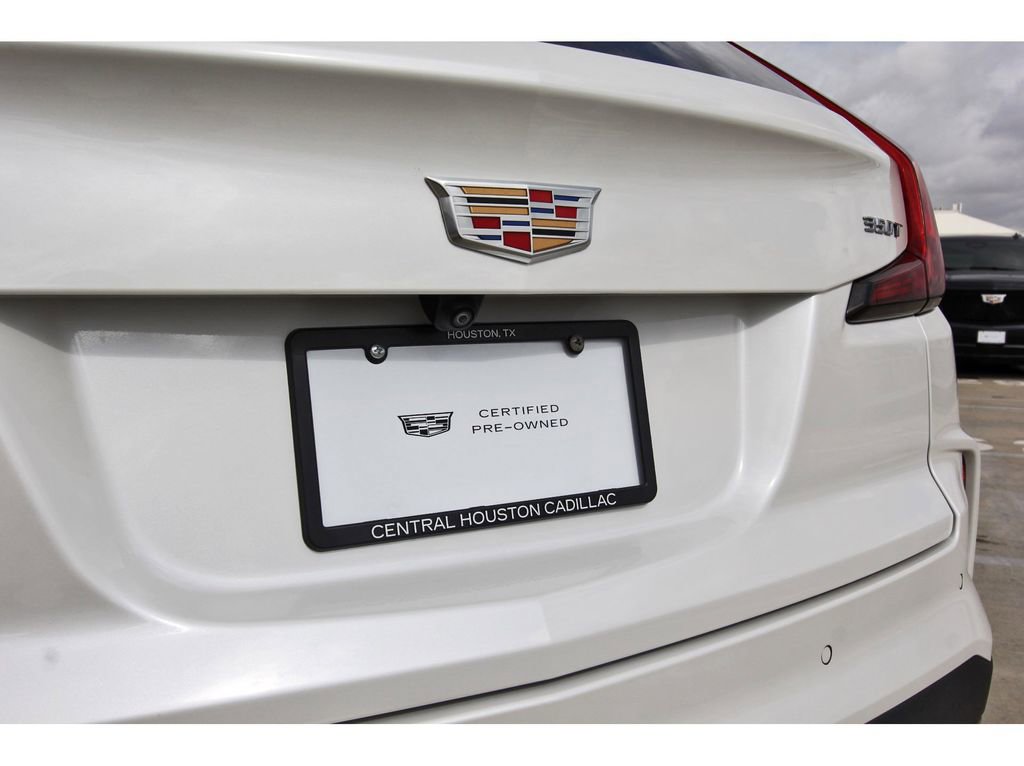 Used 2024 Cadillac XT4 Premium Luxury w/ Active Safety Package image 30