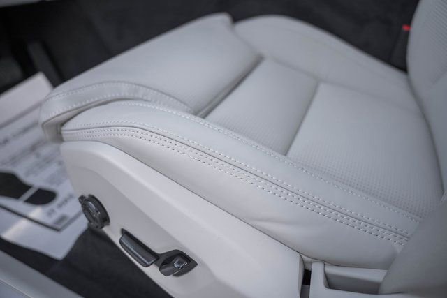 New 2026 Volvo XC60 B5 Ultra w/ Protection Package Premier image 34