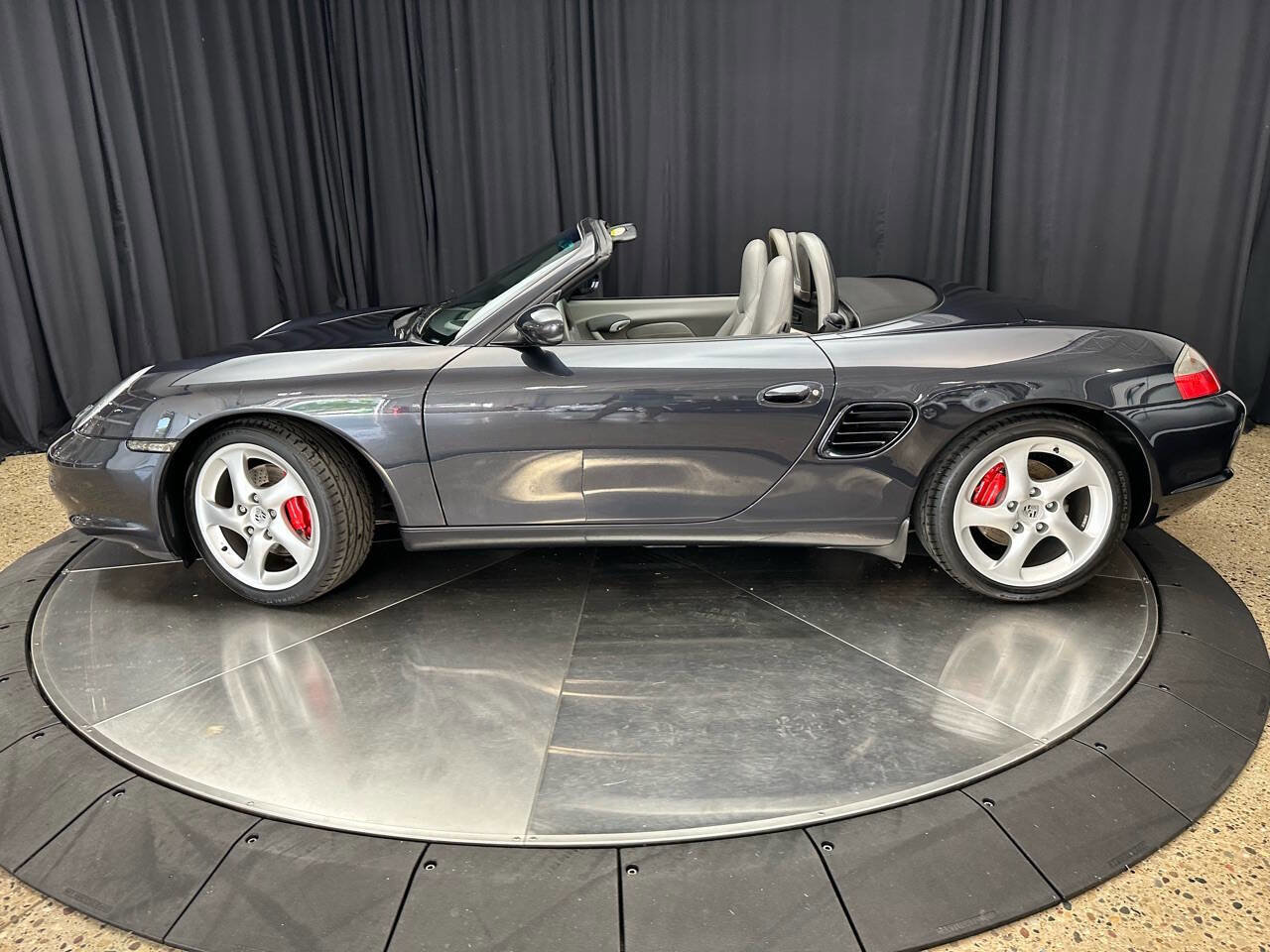 Used 2004 Porsche Boxster S RWD image 4