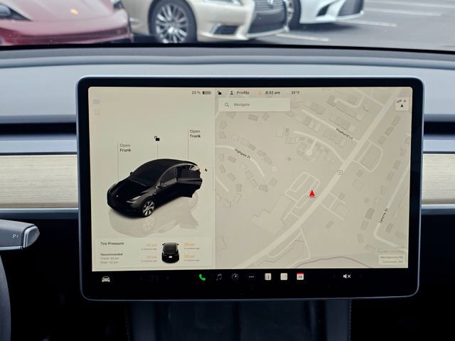 Used 2023 Tesla Model Y Long Range image 37