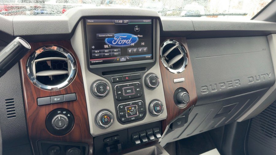 Used 2016 Ford F350 Lariat w/ Chrome Package image 15