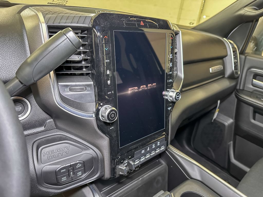 New 2026 RAM 2500 Big Horn AWD/4WD image 28