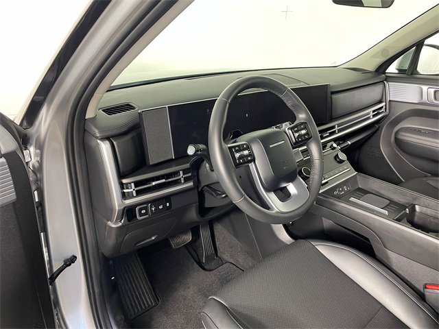 Used 2025 Hyundai Santa Fe SEL image 5