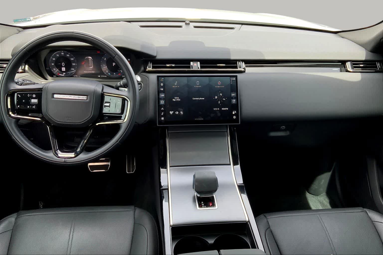 Used 2025 Land Rover Range Rover Velar Dynamic SE AWD/4WD image 13
