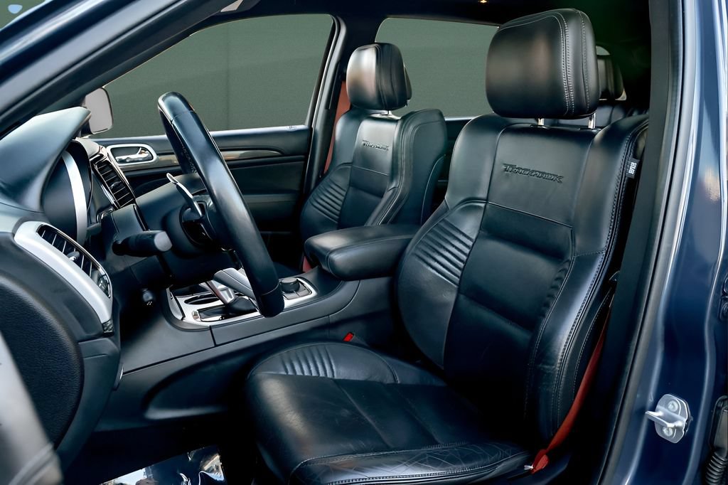 Used 2020 Jeep Grand Cherokee Trackhawk AWD/4WD image 2