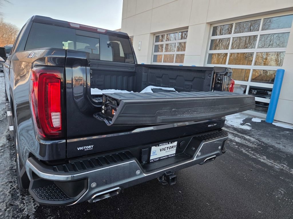 Used 2022 GMC Sierra 1500 SLT w/ SLT Premium Plus Package image 11
