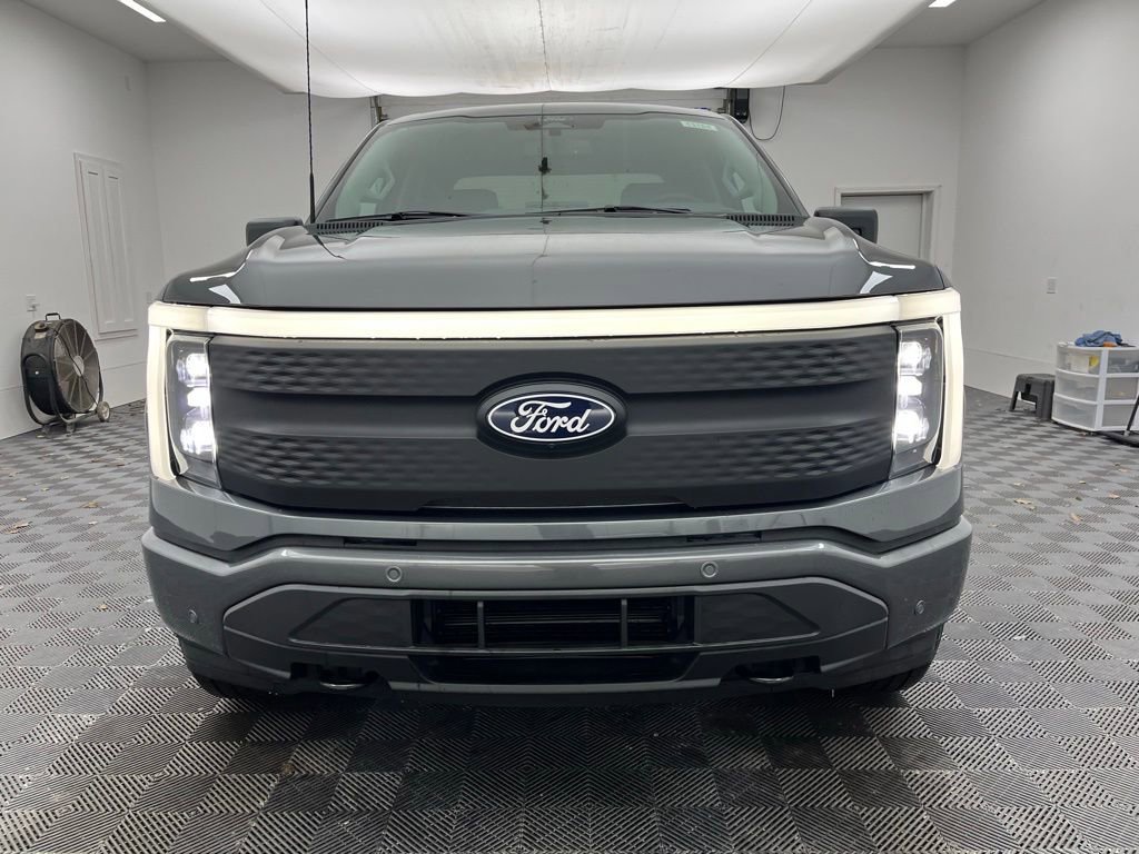 New 2025 Ford F150 Lightning Flash image 14