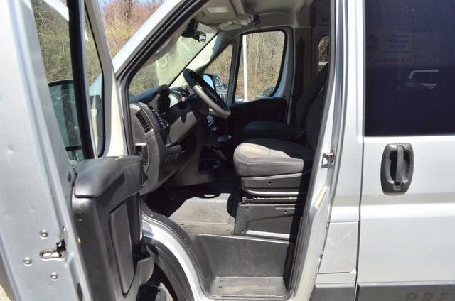 Used 2022 RAM ProMaster 2500 w/ Convenience Group image 17