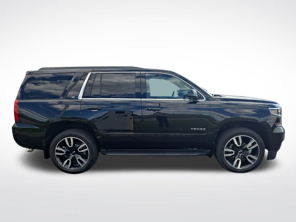 Used 2016 Chevrolet Tahoe LT w/ LT Signature Package AWD/4WD image 3