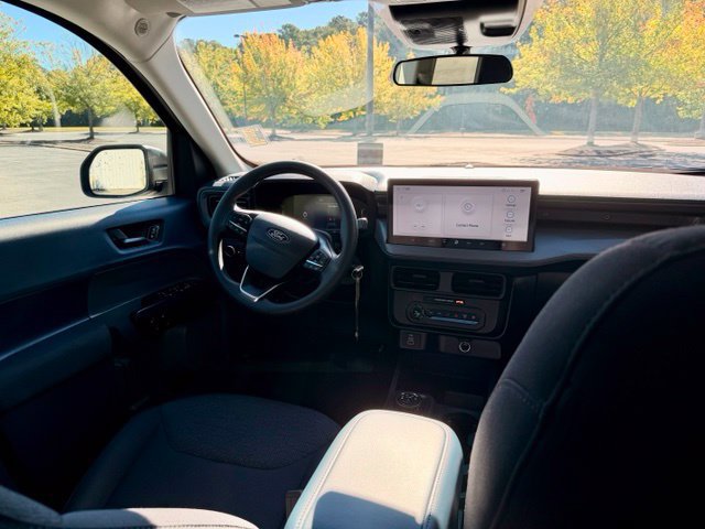 Used 2025 Ford Maverick XL w/ 4K Tow Package AWD/4WD image 19