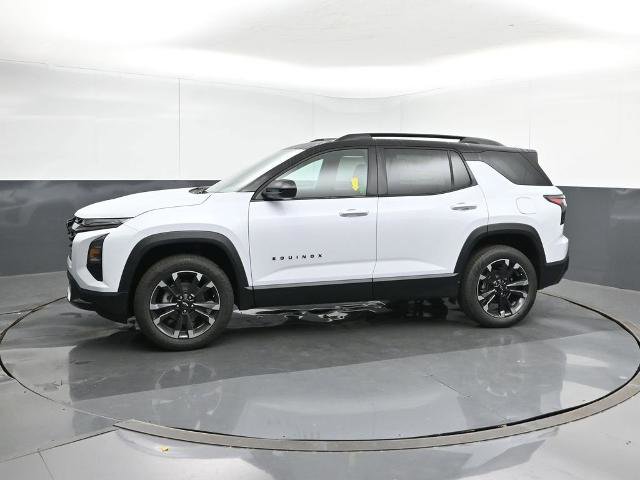 New 2026 Chevrolet Equinox RS w/ Convenience Package III image 2