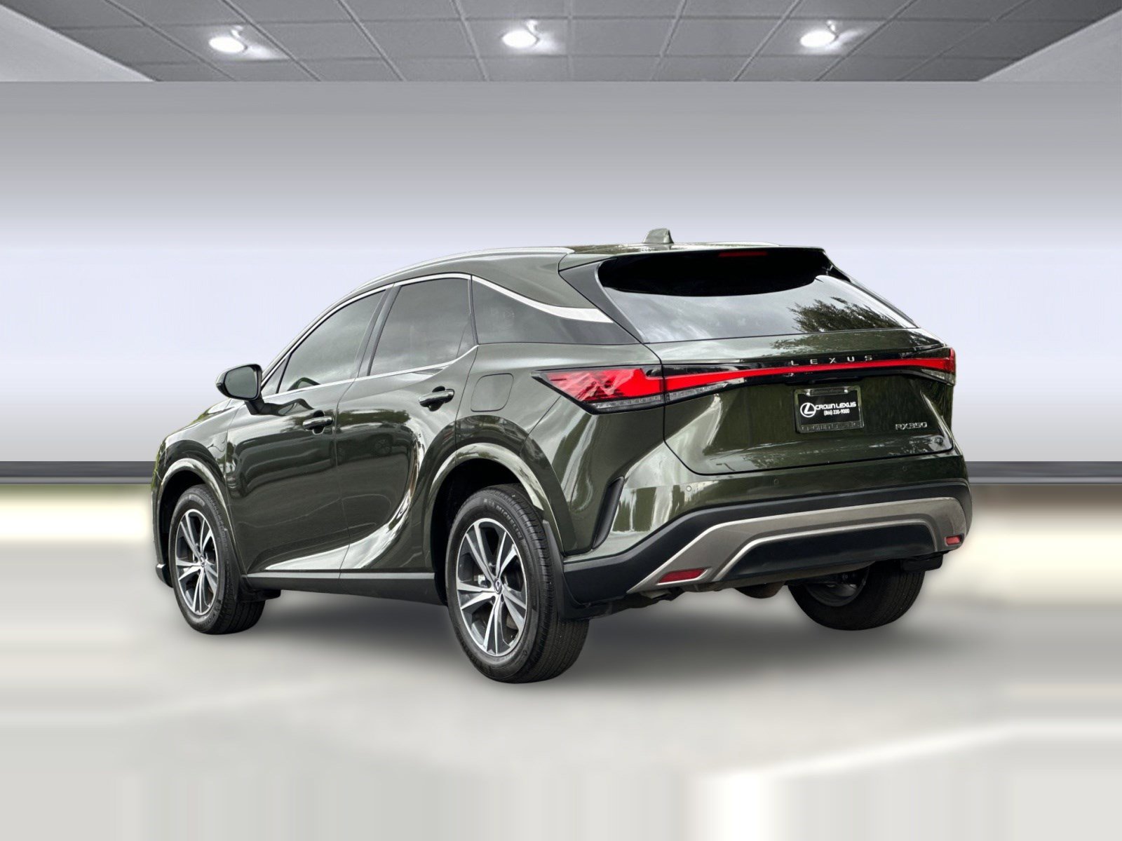 Used 2024 Lexus RX 350 Premium w/ Accessory Package (Z1) image 3