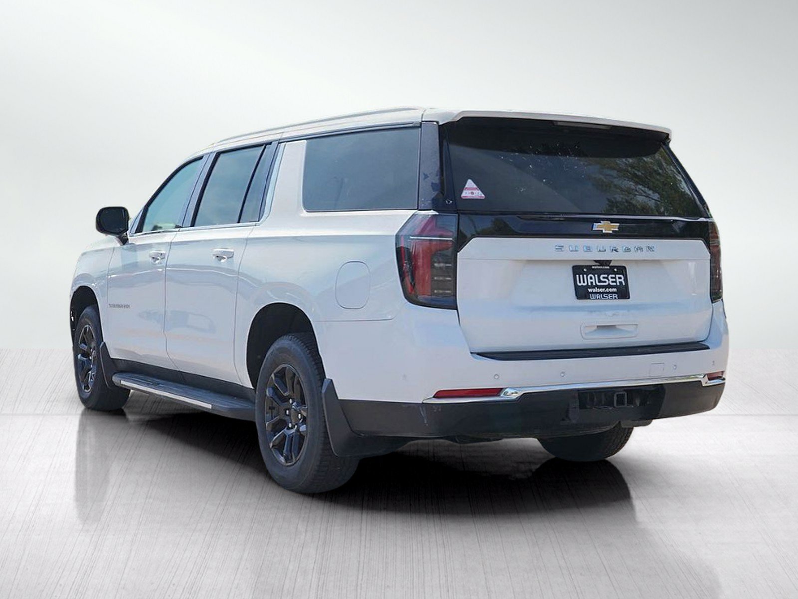 Used 2025 Chevrolet Suburban LS w/ Max Trailering Package AWD/4WD image 3