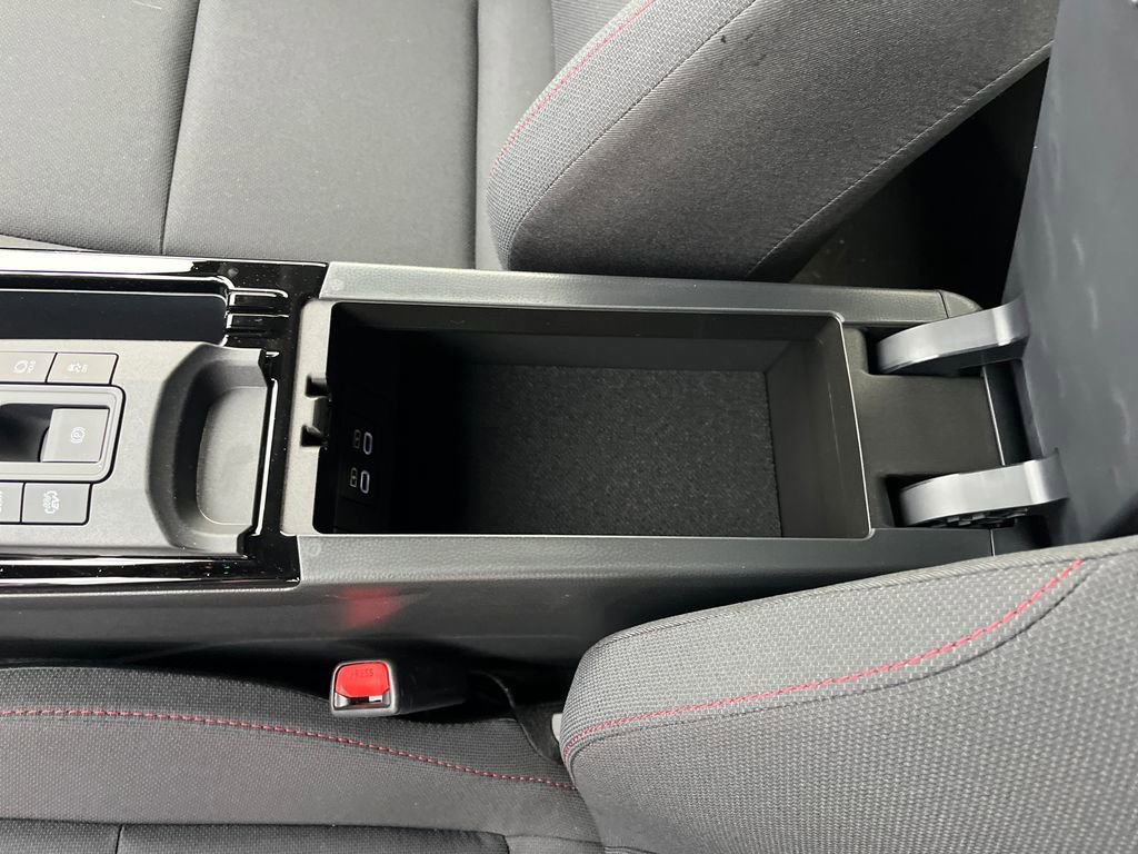 New 2026 Toyota Prius Plug-In Hybrid image 25