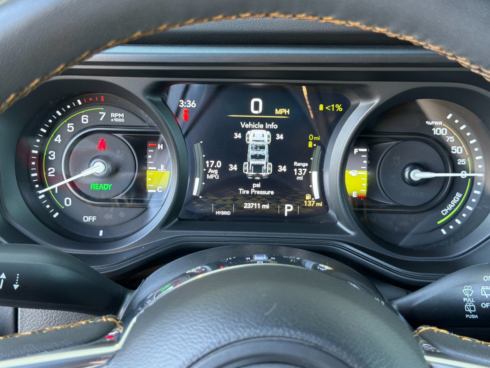 Used 2024 Jeep Wrangler Unlimited Sahara w/ Technology Group AWD/4WD image 32