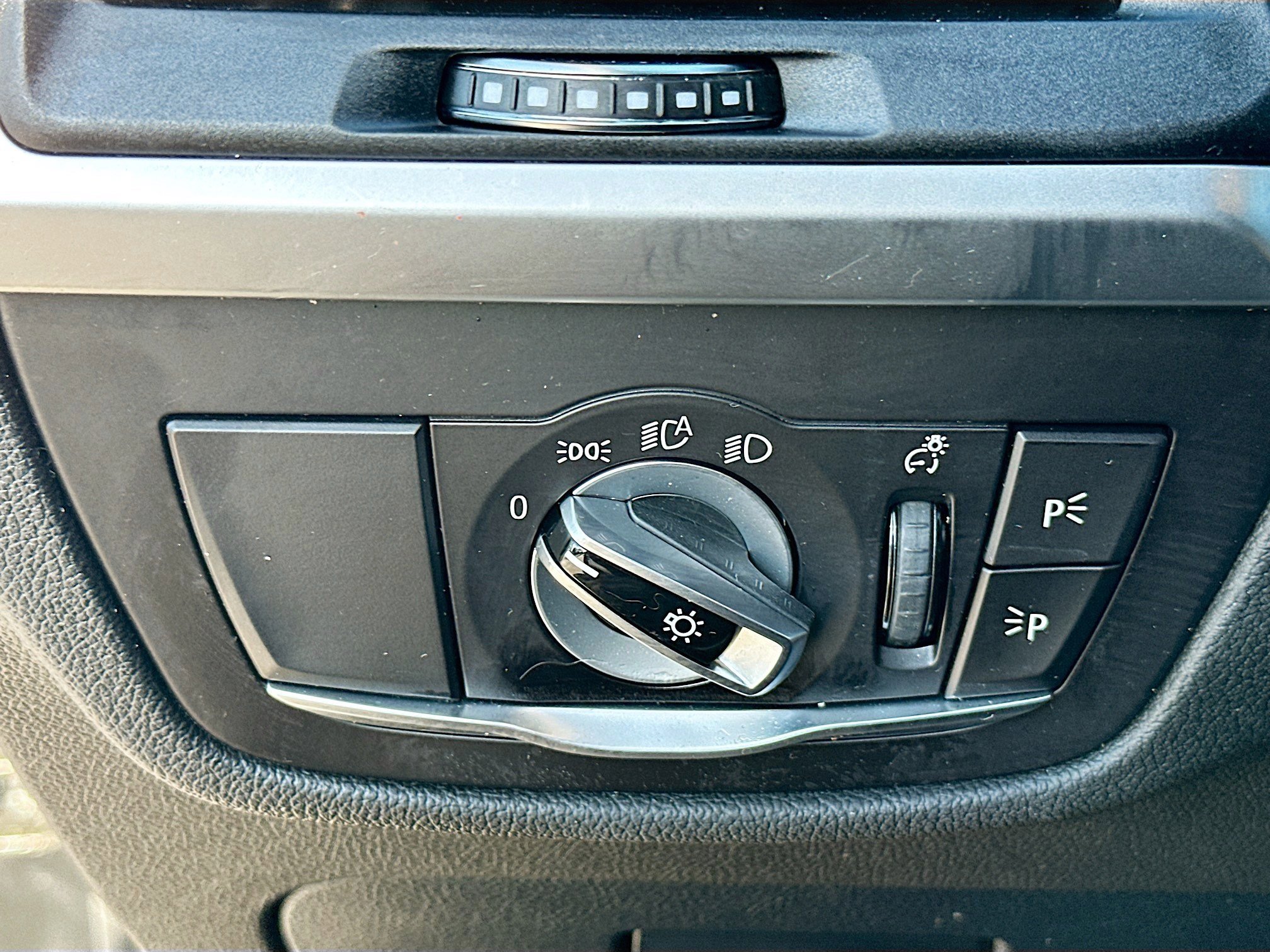 Used 2022 BMW X3 sDrive30i w/ Convenience Package image 10