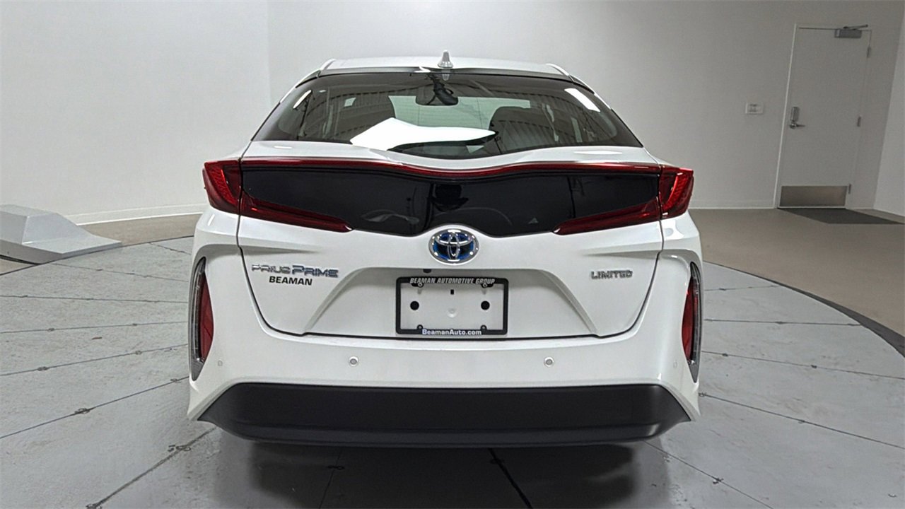 Used 2020 Toyota Prius Prime Limited image 4