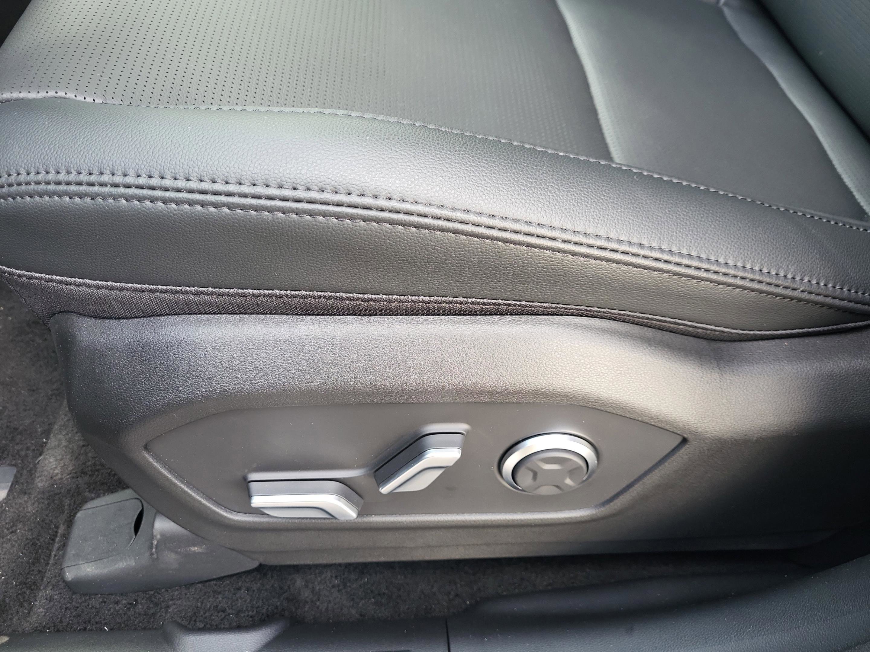 New 2026 Hyundai Santa Fe Limited image 14