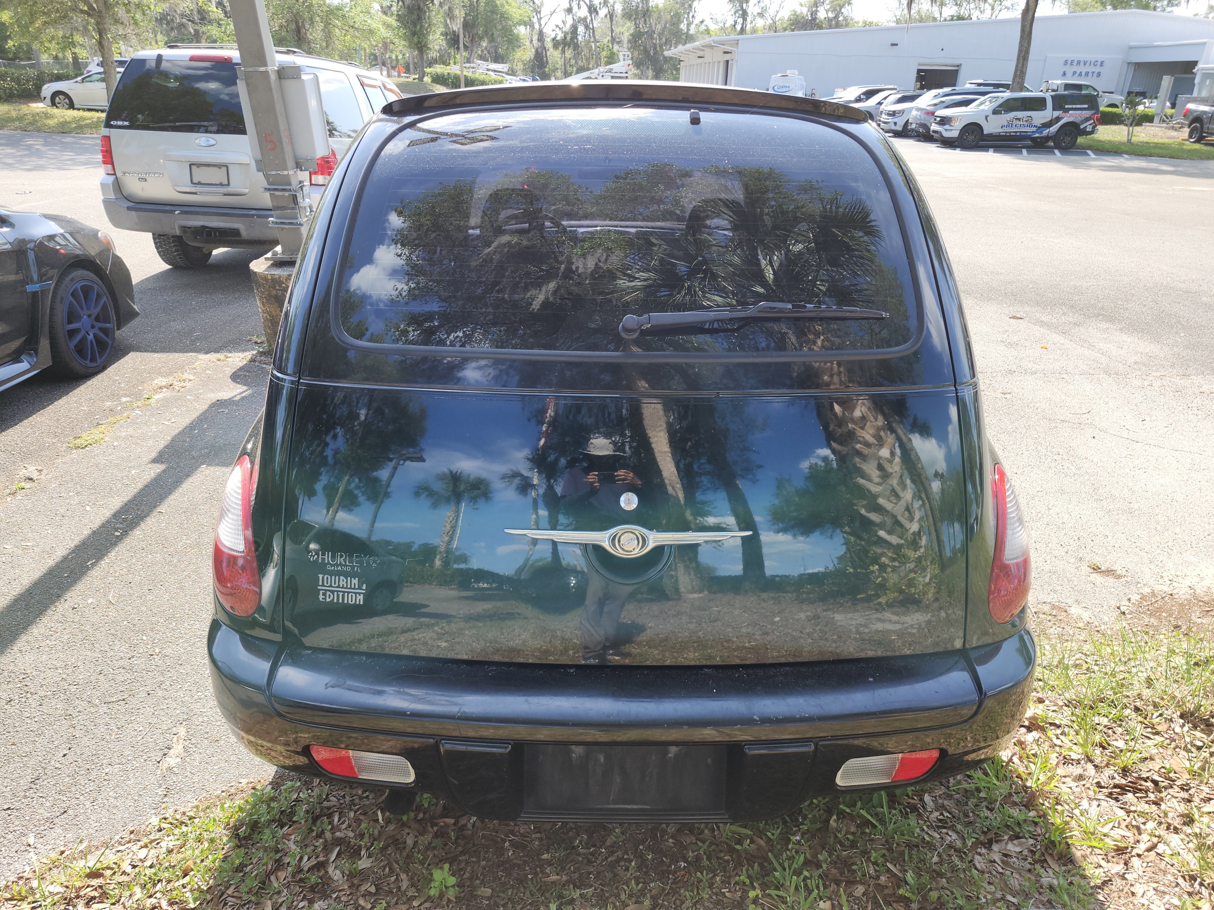 Used 2006 Chrysler PT Cruiser Touring FWD image 3