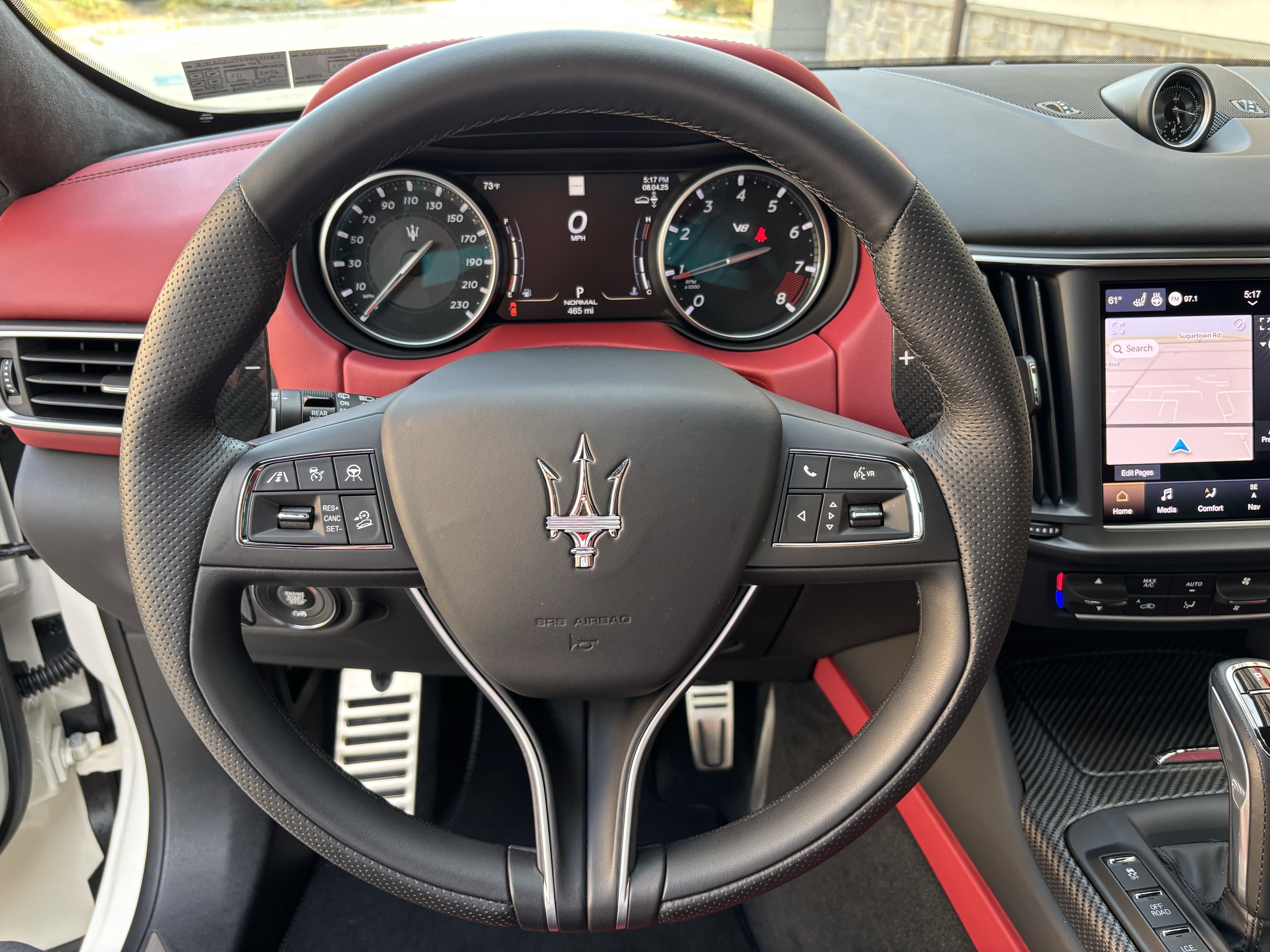 Used 2023 Maserati Levante Trofeo image 34