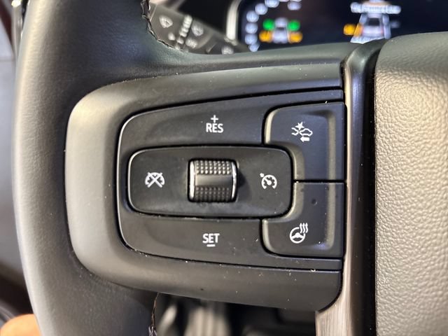 Used 2025 GMC Sierra 2500 AT4 w/ AT4 Premium Plus Package AWD/4WD image 9