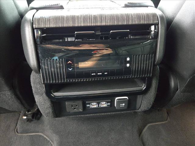 Used 2022 Jeep Wagoneer Series II RWD image 17