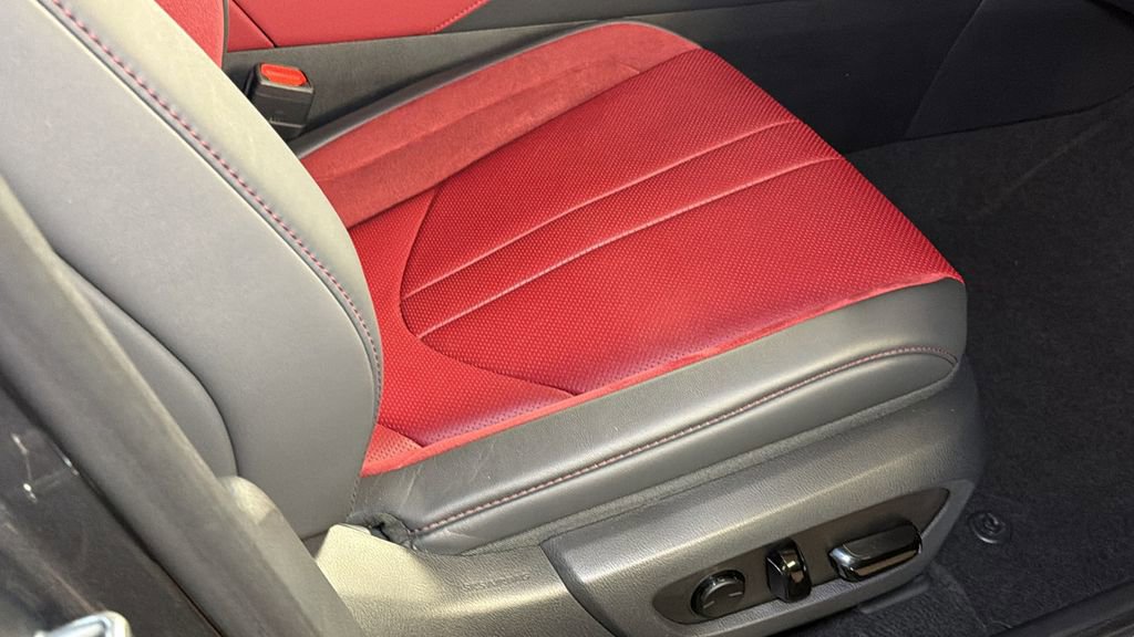 Certified 2025 Lexus RX 500h F Sport w/ Convenience Package image 11