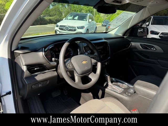Used 2020 Chevrolet Traverse LS FWD image 9