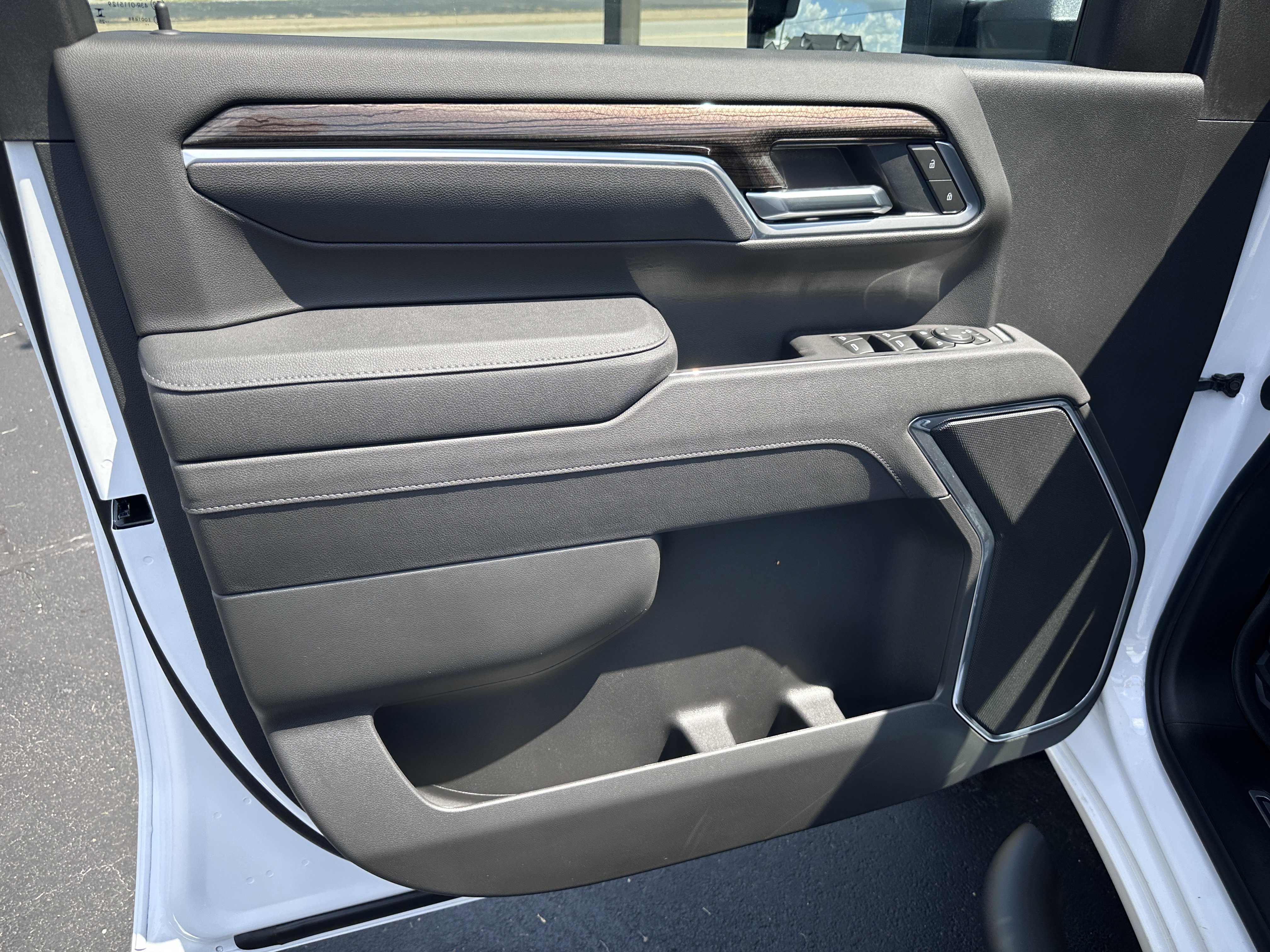 New 2025 Chevrolet Silverado 2500 LT w/ Trail Boss Package image 16