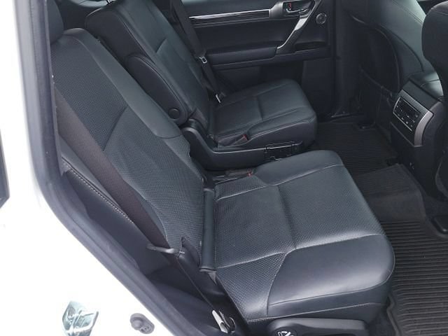 Used 2023 Lexus GX 460 Luxury w/ Sport Design Package AWD/4WD image 13
